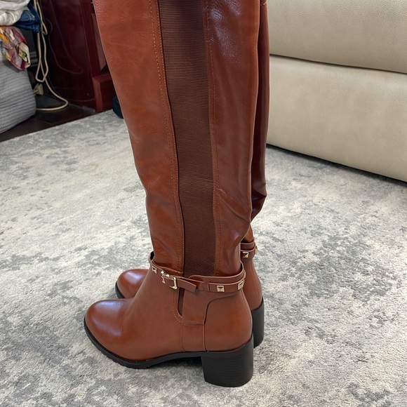 New Torgeis Destiny Tall Boots Riding Studded Ankle Belt Camel Tan Sz 9 - Picture 8 of 15